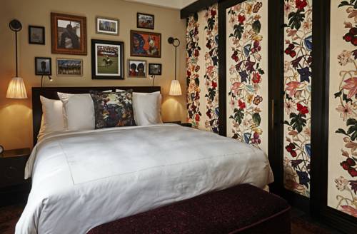 Singapore Hotel