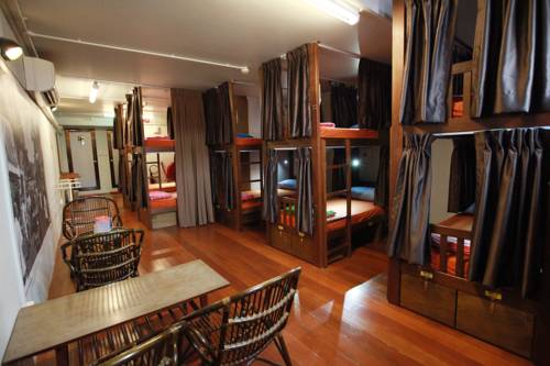 Singapore Hotel